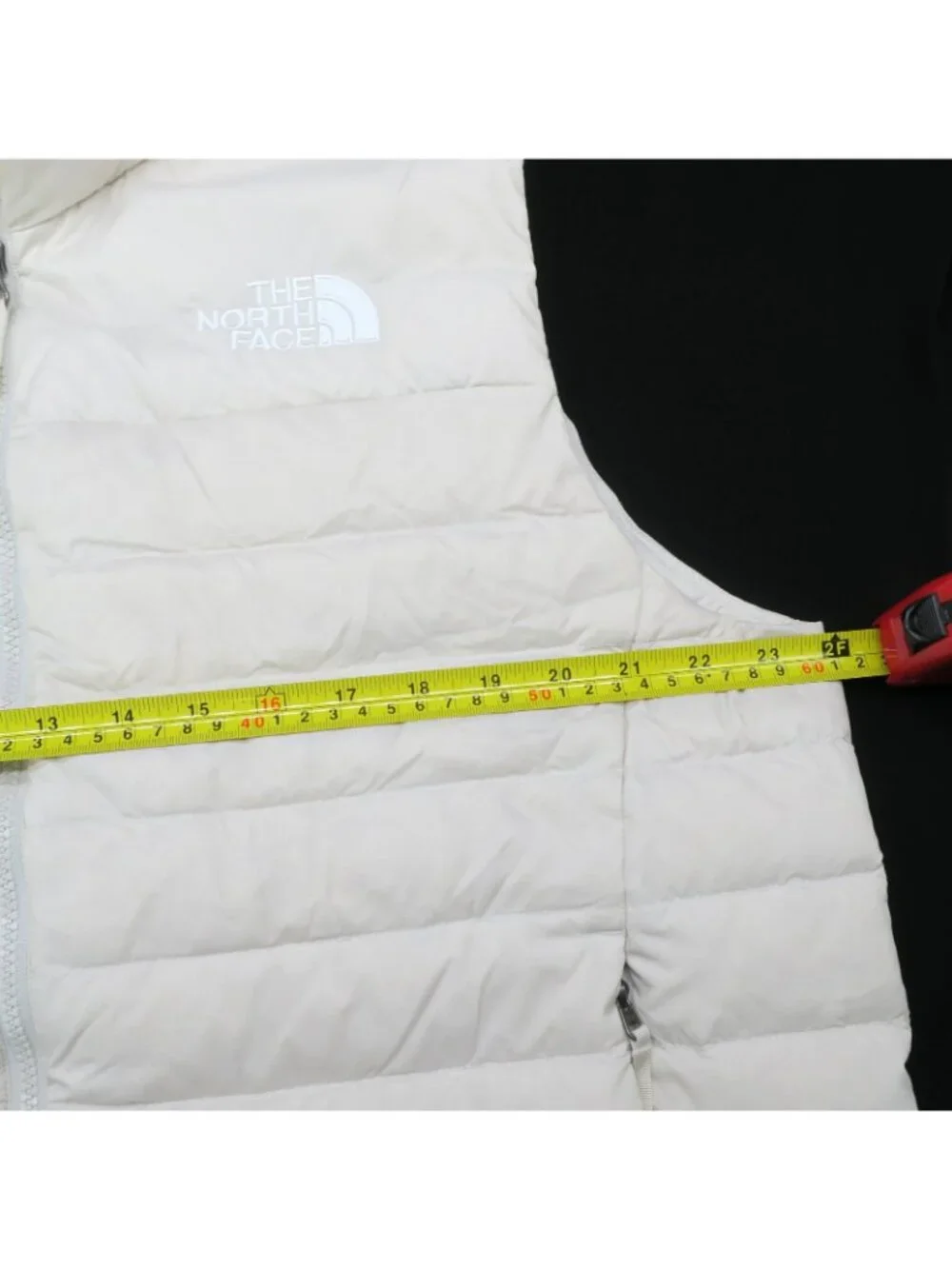 The North Face Full Zip 550 Down Flare Vest II Men's Large Light Ivory